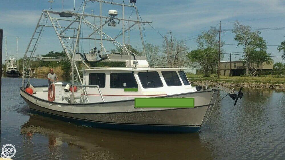 Sold Bobby Boudreaux 41 Fiberglass Lafitte Skiff Boat in Chauvin, LA
