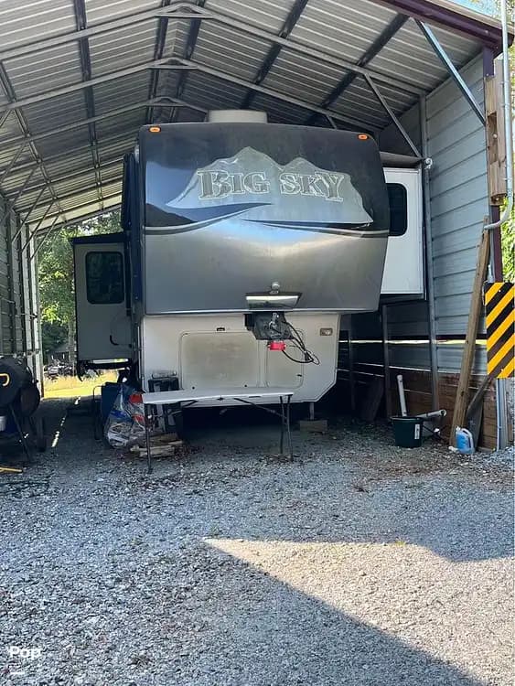 Sold Big Sky Hickory Edition 358RLT RV in Anderson, SC 302397 Pop