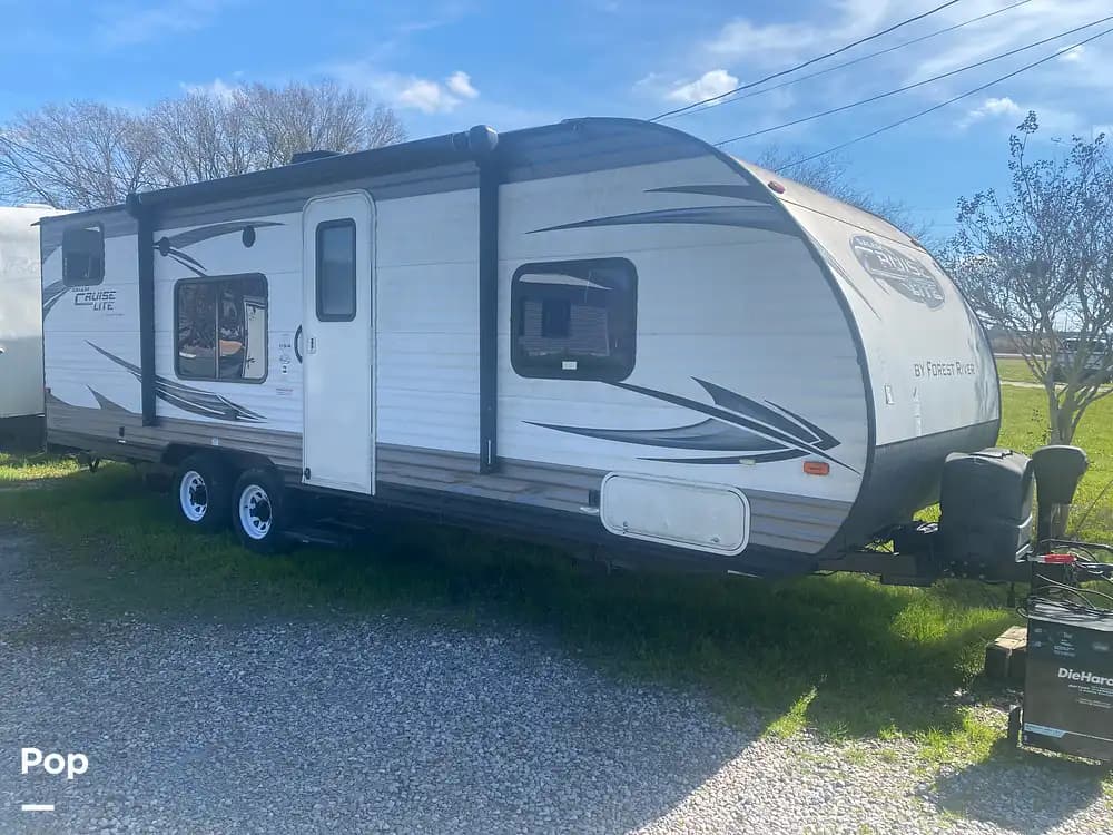 Cruise Lite 261BHXL RV for sale in Scott, LA for 15,250 322979 Pop
