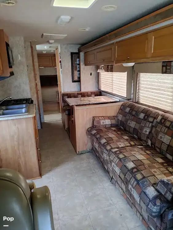 Vista 30B RV for sale in Lexington, TN for 34,900 330274 Pop Sells