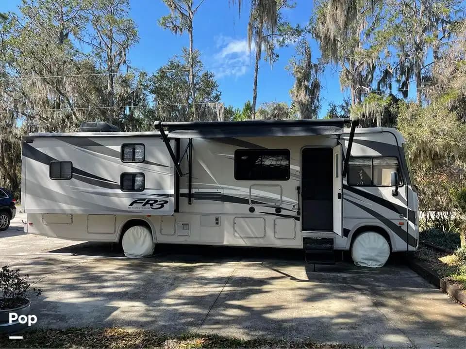 Sold FR3 32DS RV in Palatka, FL 331318 Pop Sells
