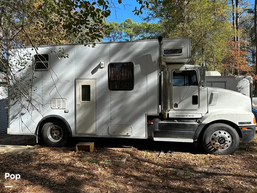 Kenworth T400 Renegade RV for sale in Dayton, TX for 25,000 339193