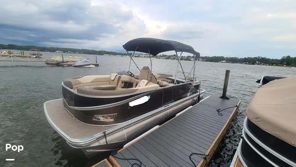 Tahoe LTZ 2485 ENT Boat for sale in Elgin, SC for 55,000 339486
