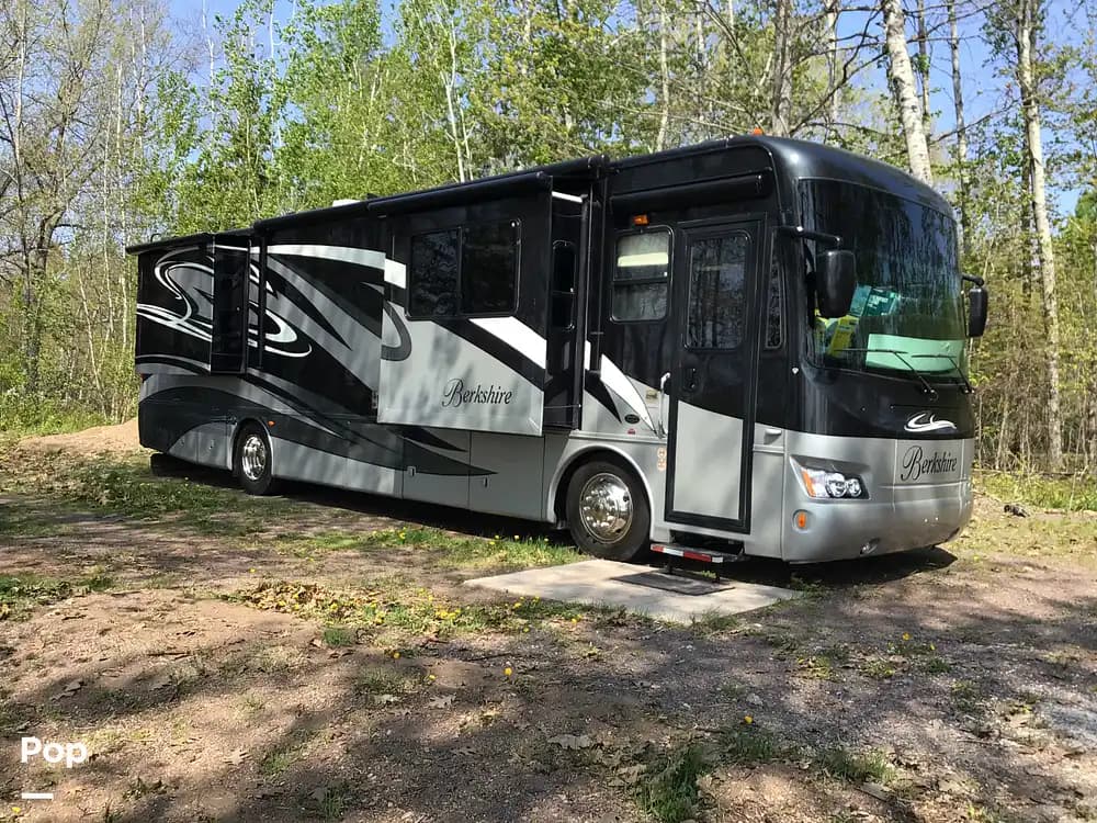 Sold Berkshire 360FWS RV in Maquapit Lake, NB 340790 Pop Sells