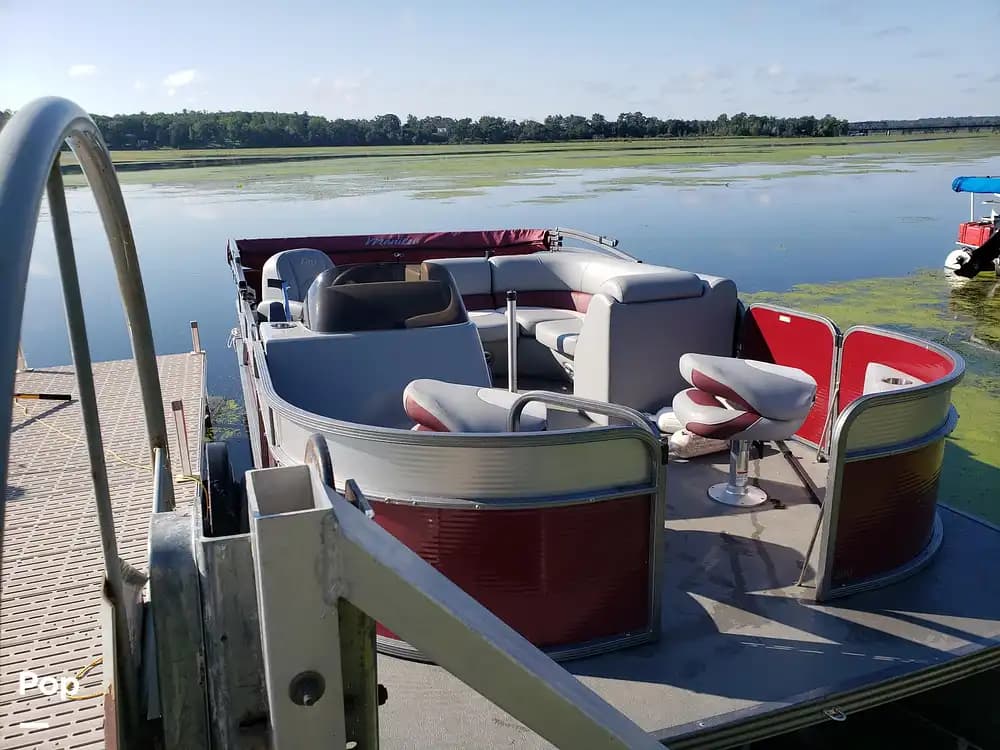 Manitou Aurora LE 20 Boat for sale in Montello, WI for 25,000 351605