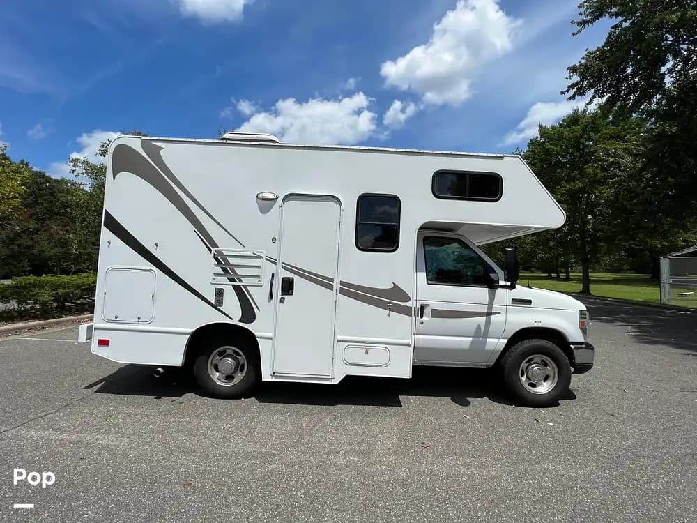 Sold Majestic 19G RV in Durham, NC 359010 Pop Sells