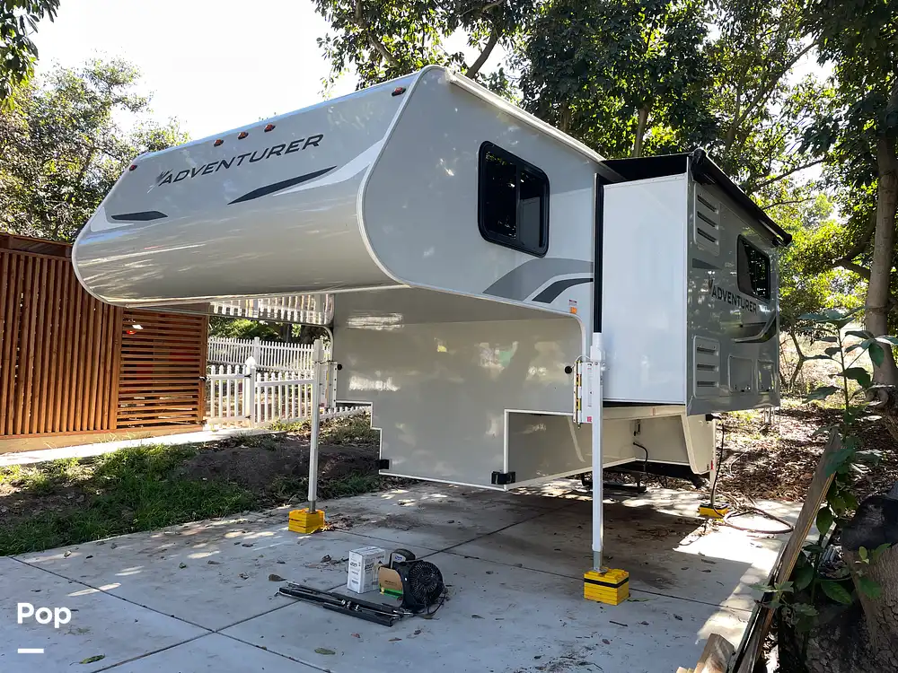 Adventurer LP 910DB RV for sale in Ramona, CA for 40,000 377323