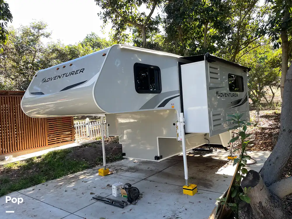 Adventurer LP 910DB RV for sale in Ramona, CA for 40,000 377323