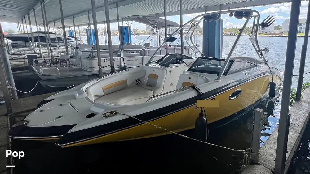 Chaparral SUNESTA 244 XTREME Boat for sale in Montgomery, TX for
